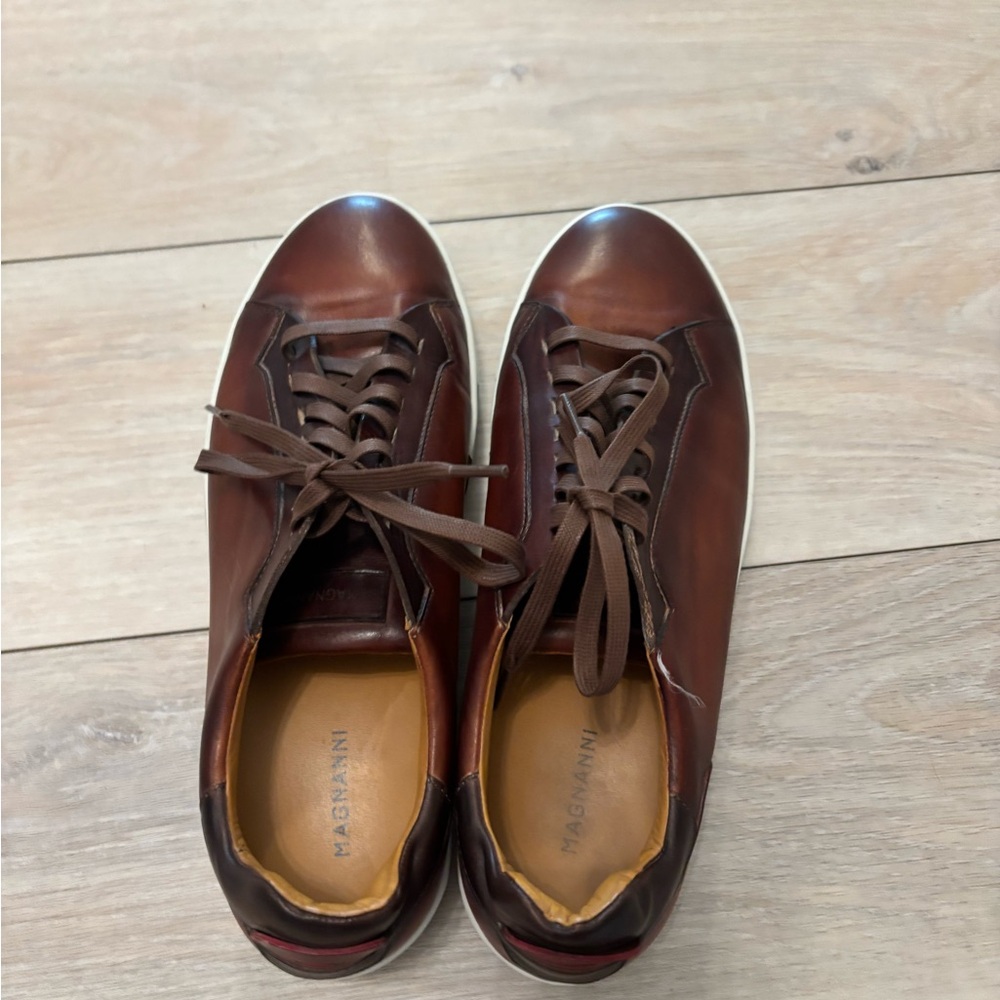 Magnanni Men's Dark Brown Leather Sneakers